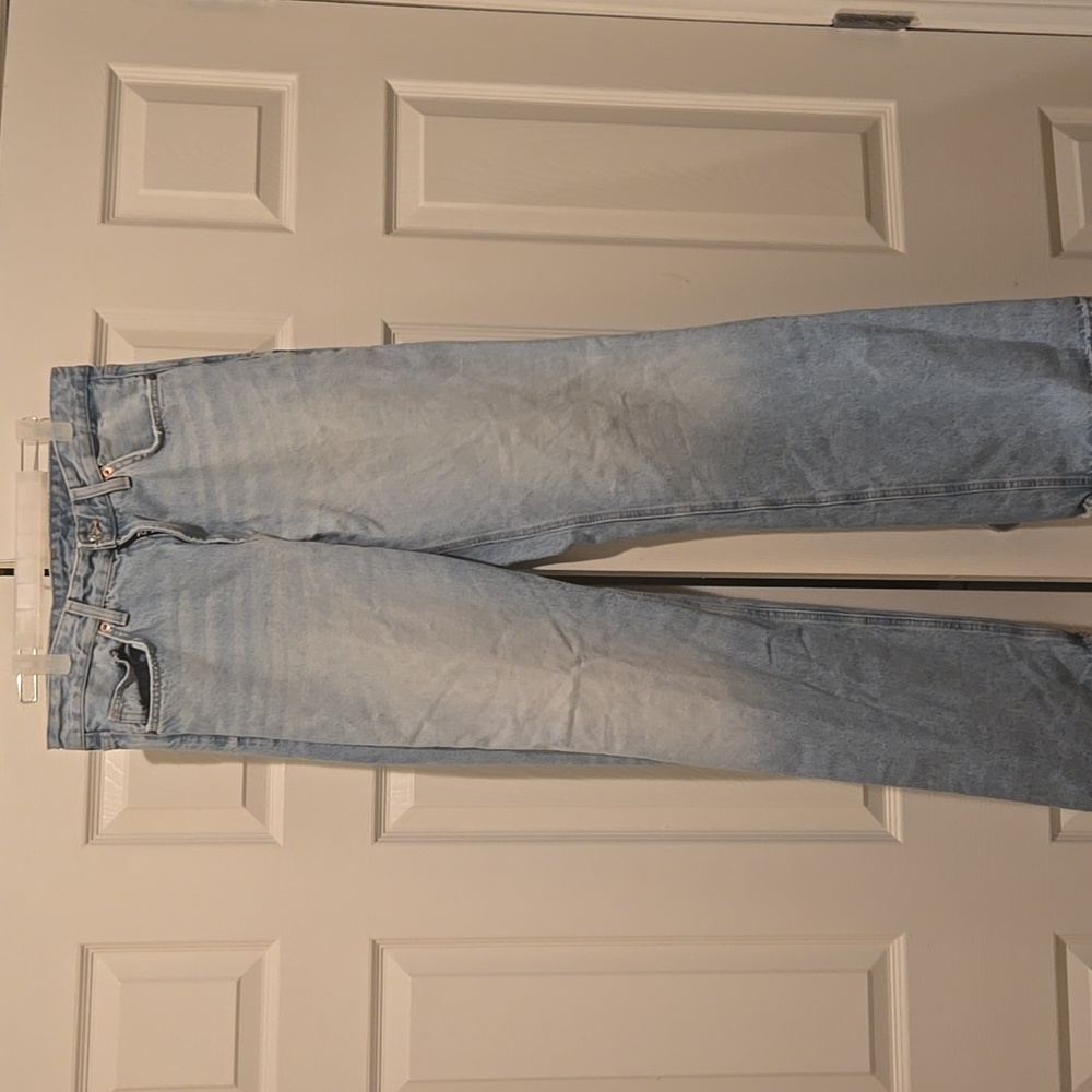 Zara straight leg low rise jeans Size 10